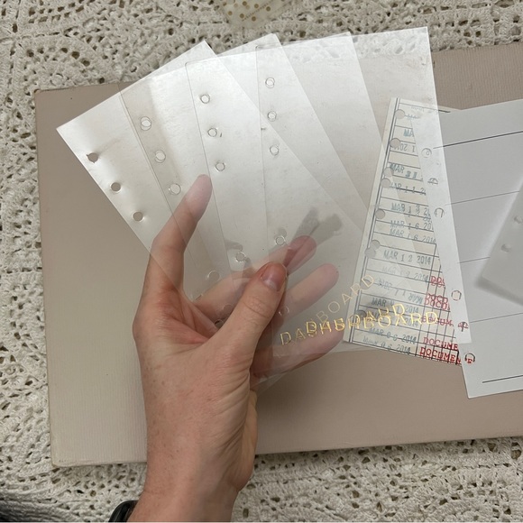 Used Webster’s Pages personal binder - Picture 17 of 17